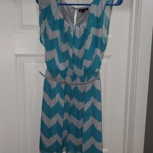 Chevron pattern short dress